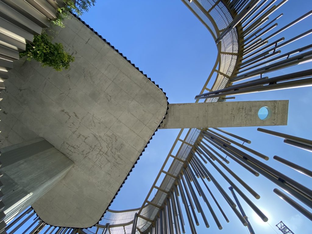 odiseo piscina transparente